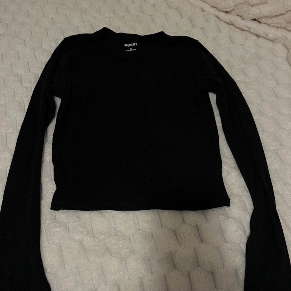 Hollister Black Cropped Fitted Long Sleeve